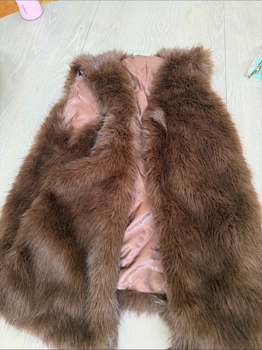 H&M oversize fur vest